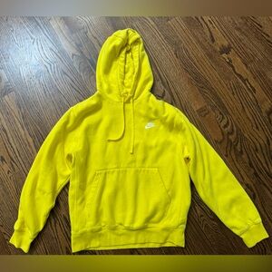 Men’s Nike yellow hoodie, sweatshirt size small